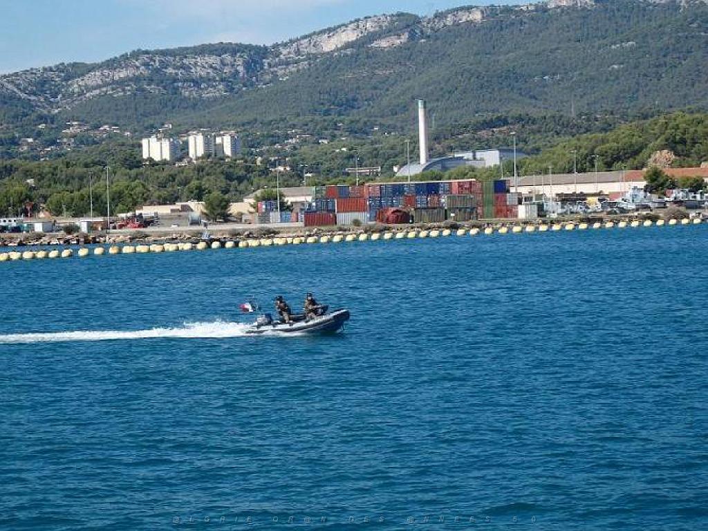 183 TOULON ET SA RADE (69).jpg